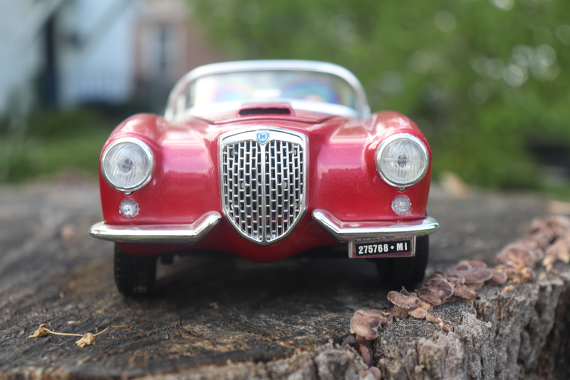 Illustration for article titled Bburago Lancia Aurelia SpyderÂ